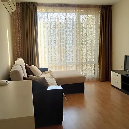 Family Apartament Crown-bastetbs Sveti Vlas
