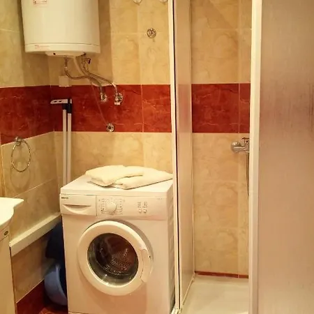 Family Apartament Crown-bastetbs Appartement
