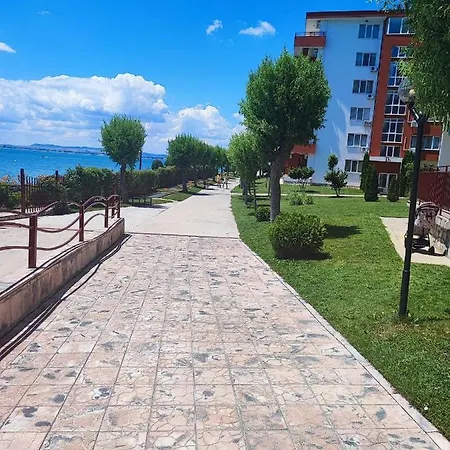 Appartement Family Apartament Crown-bastetbs Sveti Vlas